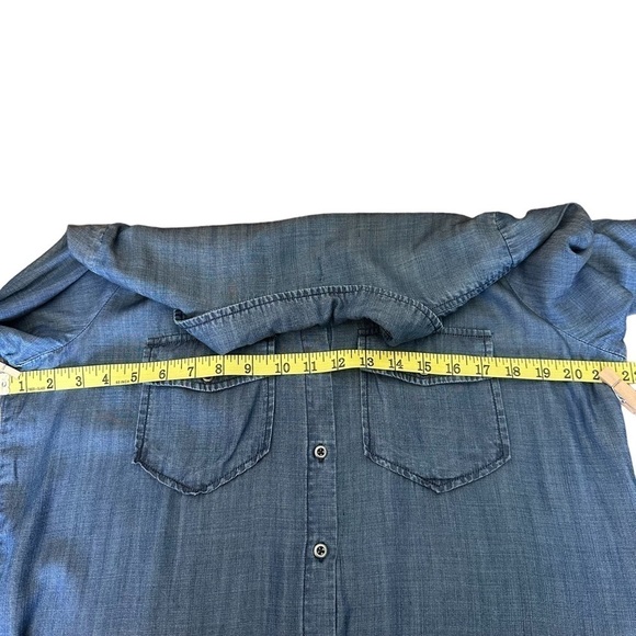 Molly & Isadora Myla Button-Down Chambray Shirt. - Picture 7 of 13